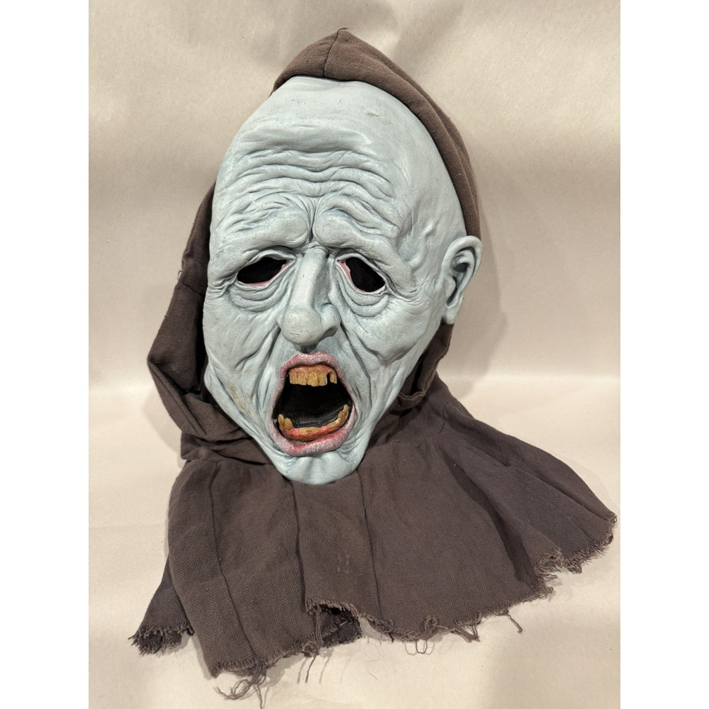 Vintage Fun World Scream Halloween Mask Ferocious Fangs Zombie Scary Mask